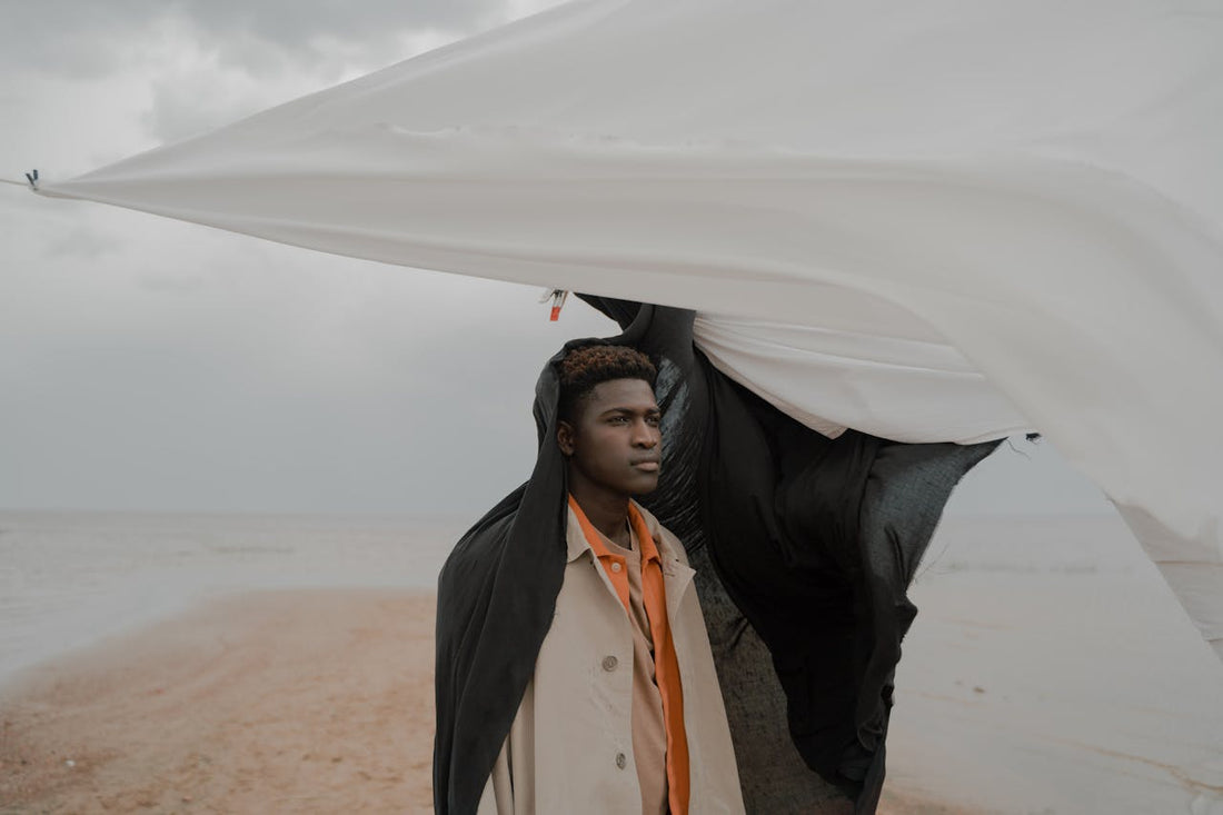 The Rise of Afro-Minimalism: Effortless Elegance with an African Twist - Zee Store